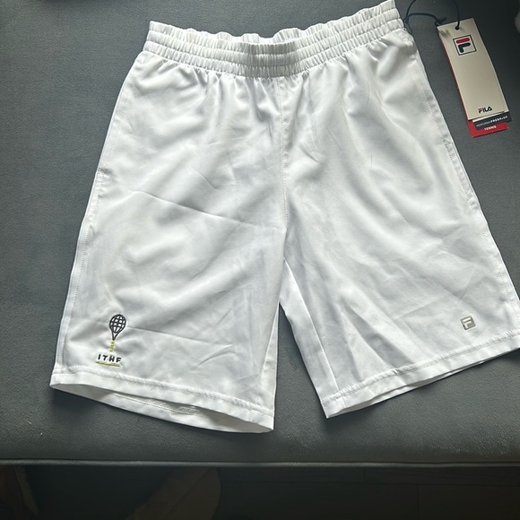 International Tennis Hall of Fame Boys White Tennis Shorts Sz 7 - Picture 1 of 4